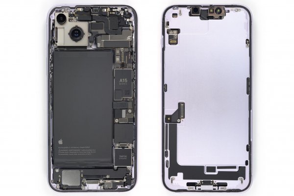 The front and back of the iPhone 14 Plus with the screen and rear panel removed